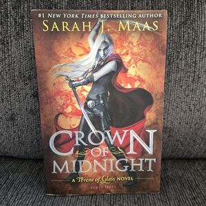 Crown of Midnight Book by Sarah J. Maas Oop Cover Paperback